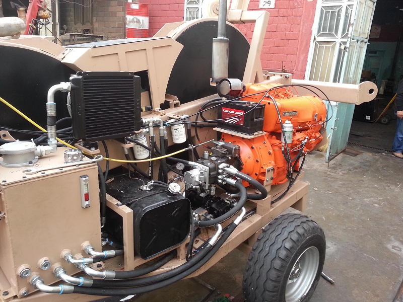 tesmec 8 tonluk çekici makinası